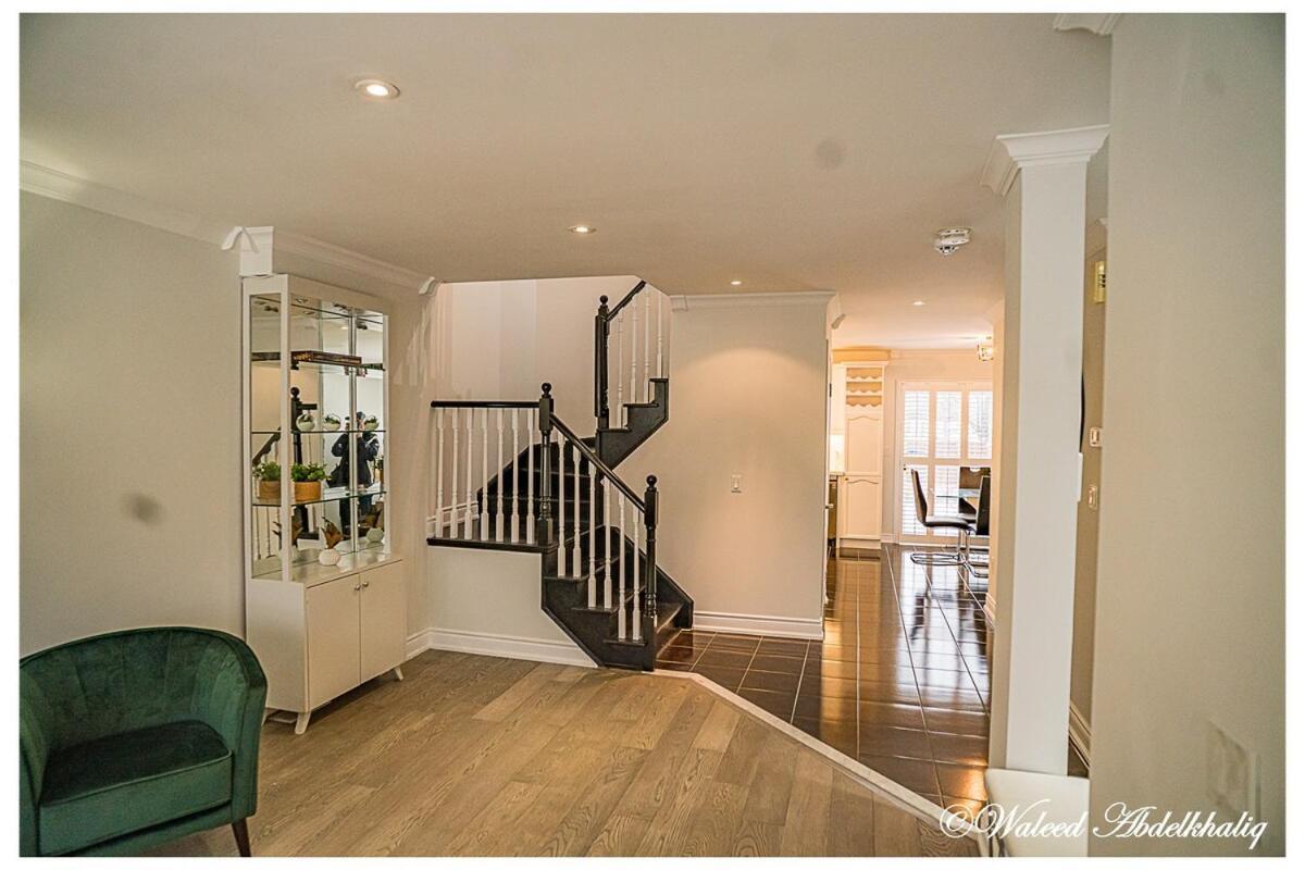Sunroom House - 4 Bedrooms Mississauga Exterior foto